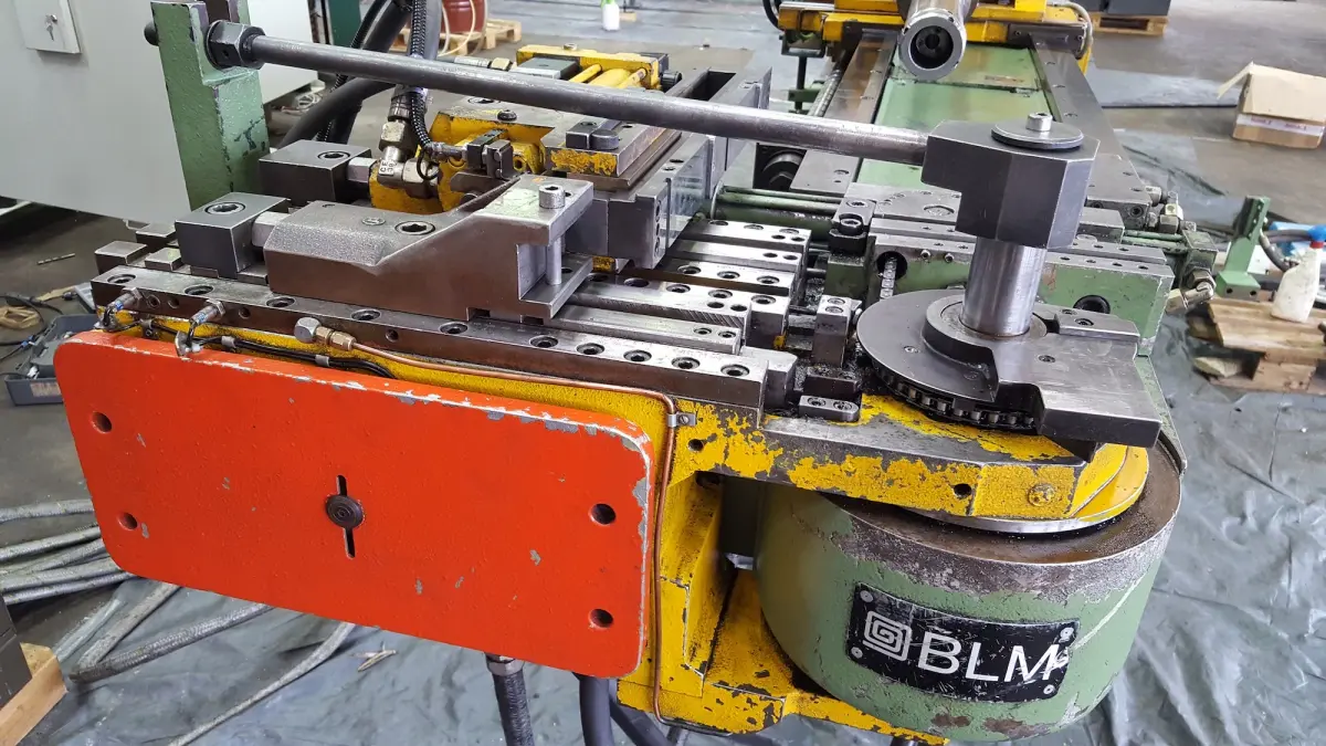 B42 CNC